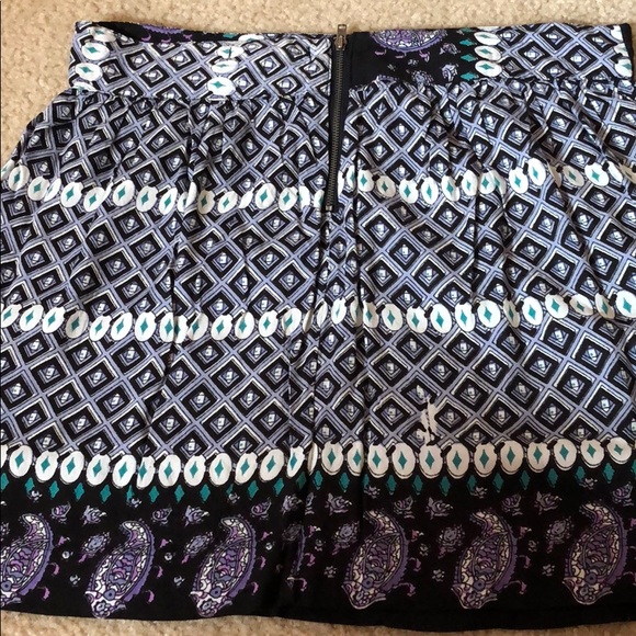 JUNIORS Mini Skirt - Picture 4 of 5